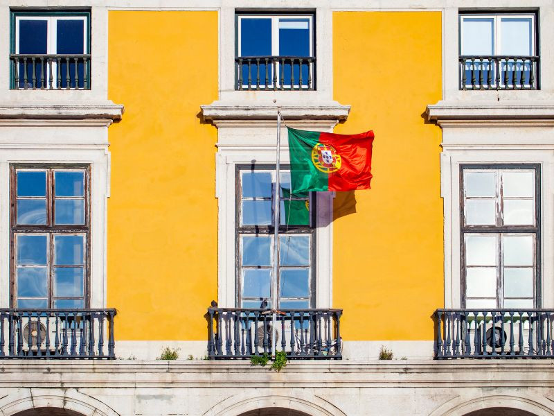 Why is Portugal Golden Visa so Popular ?  